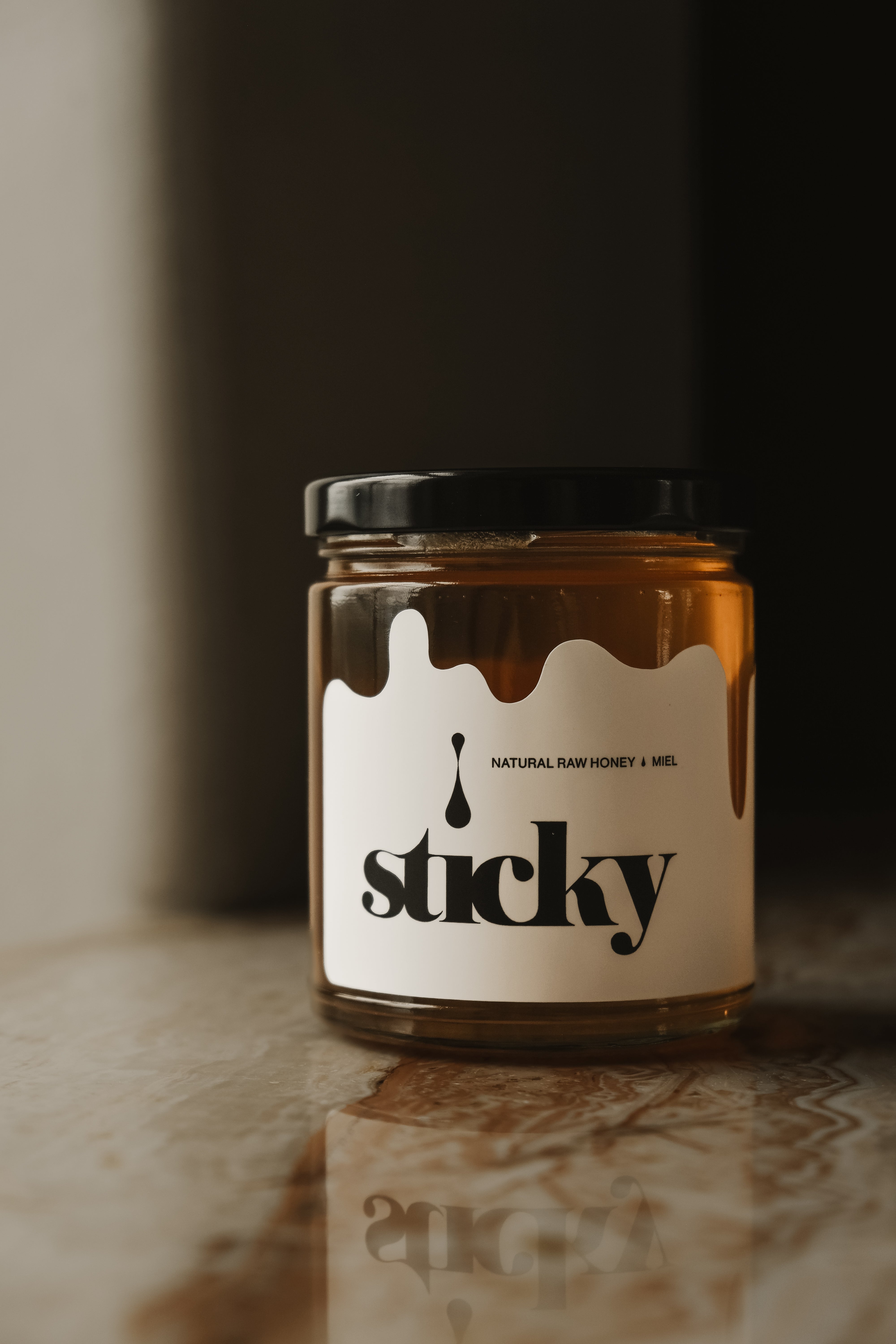Sticky Honey by Lune 1860