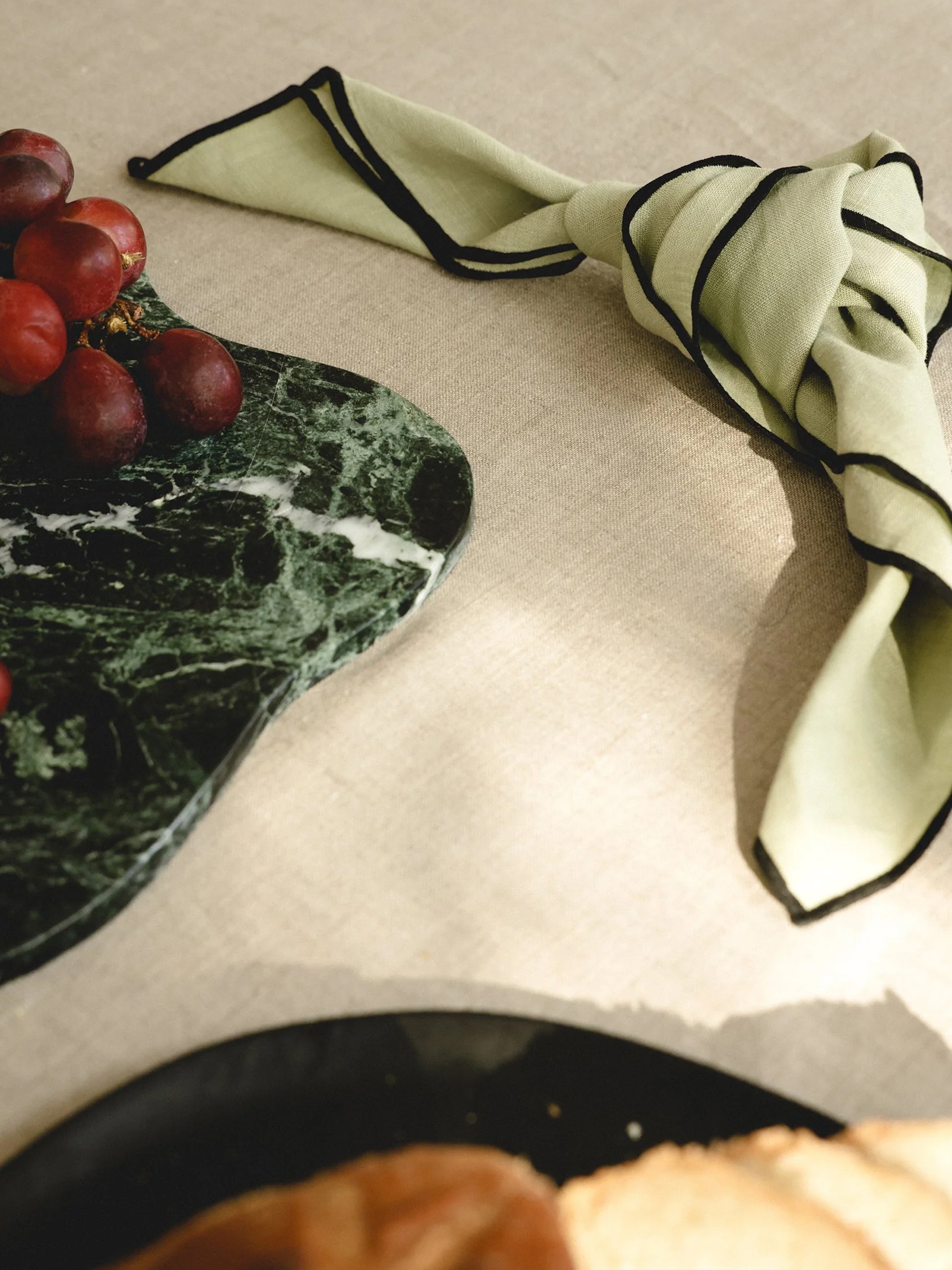Hand Embroidered Linen Napkins by Lune 1860