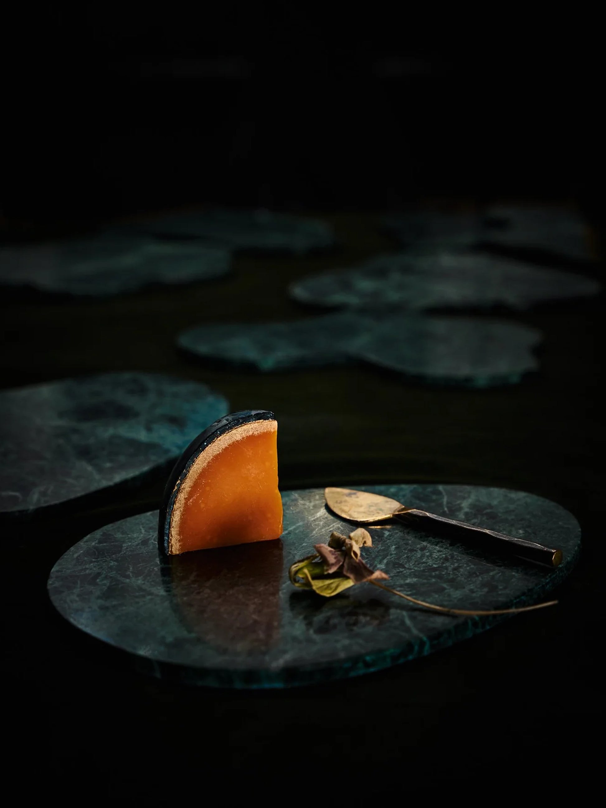 Marble Lily Pads by Lune 1860